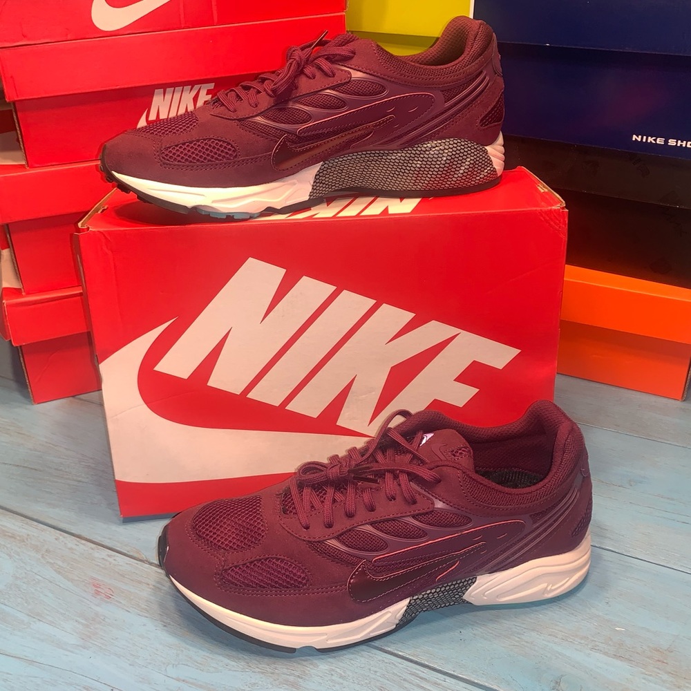 NEW MENS NIKE AIR GHOST RACER SHOES AT5410 600